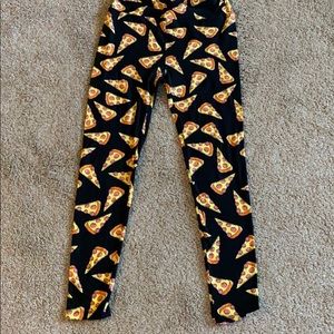 Lularoe pizza leggings one size. OS.